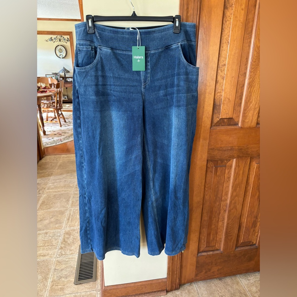 HALARA Women's Dark Blue Flare Jeans